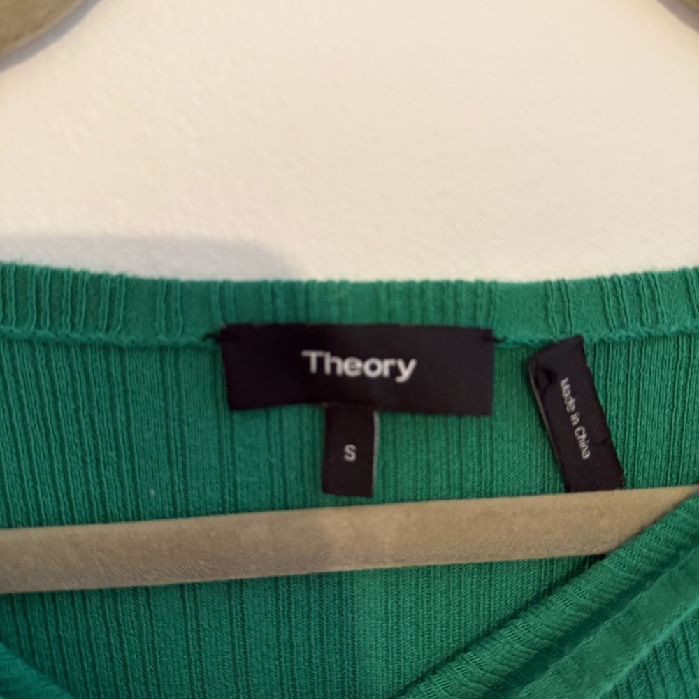 Theory Hanksons Prosecco Emerald Knit Sweater Top - Picture 2 of 3